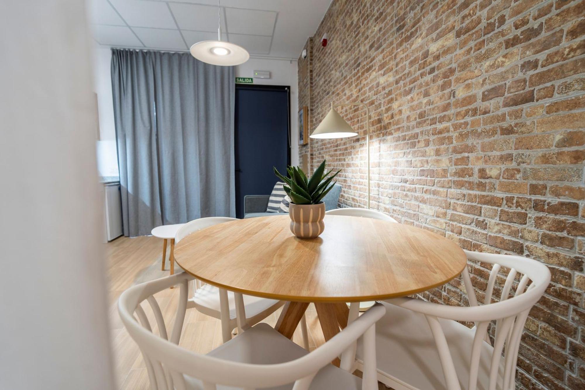 Vlc Host - Ausias March Apartment Valencia Exterior photo