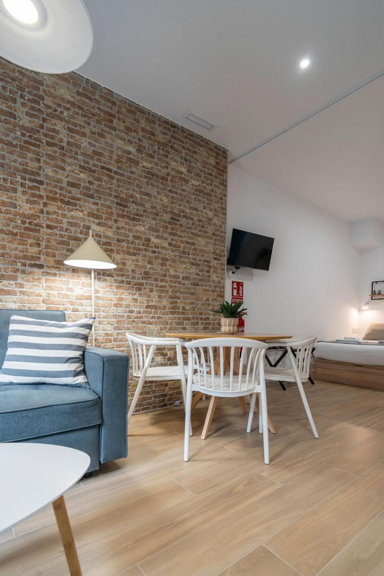 Vlc Host - Ausias March Apartment Valencia Exterior photo