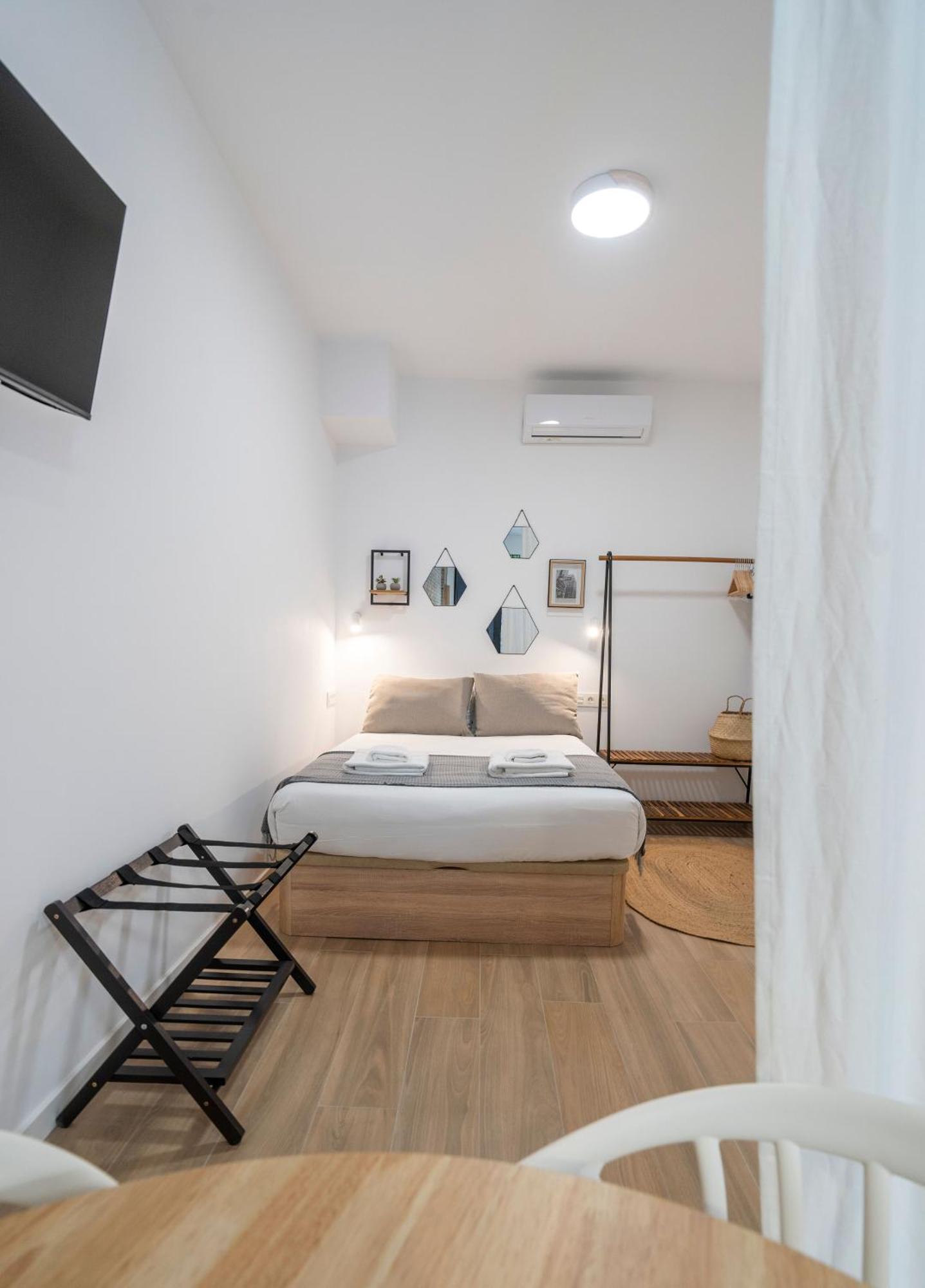 Vlc Host - Ausias March Apartment Valencia Exterior photo